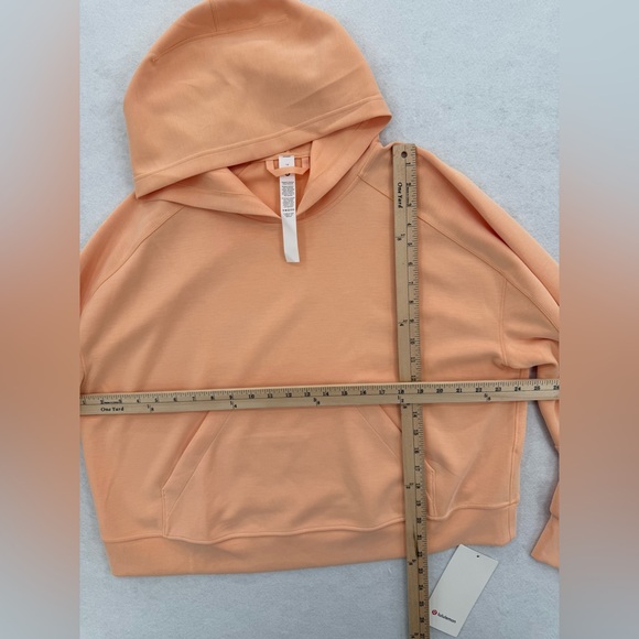 NWT Lululemon‎ Softstreme Hoodie Peach Bellini Size 14 - Picture 12 of 13